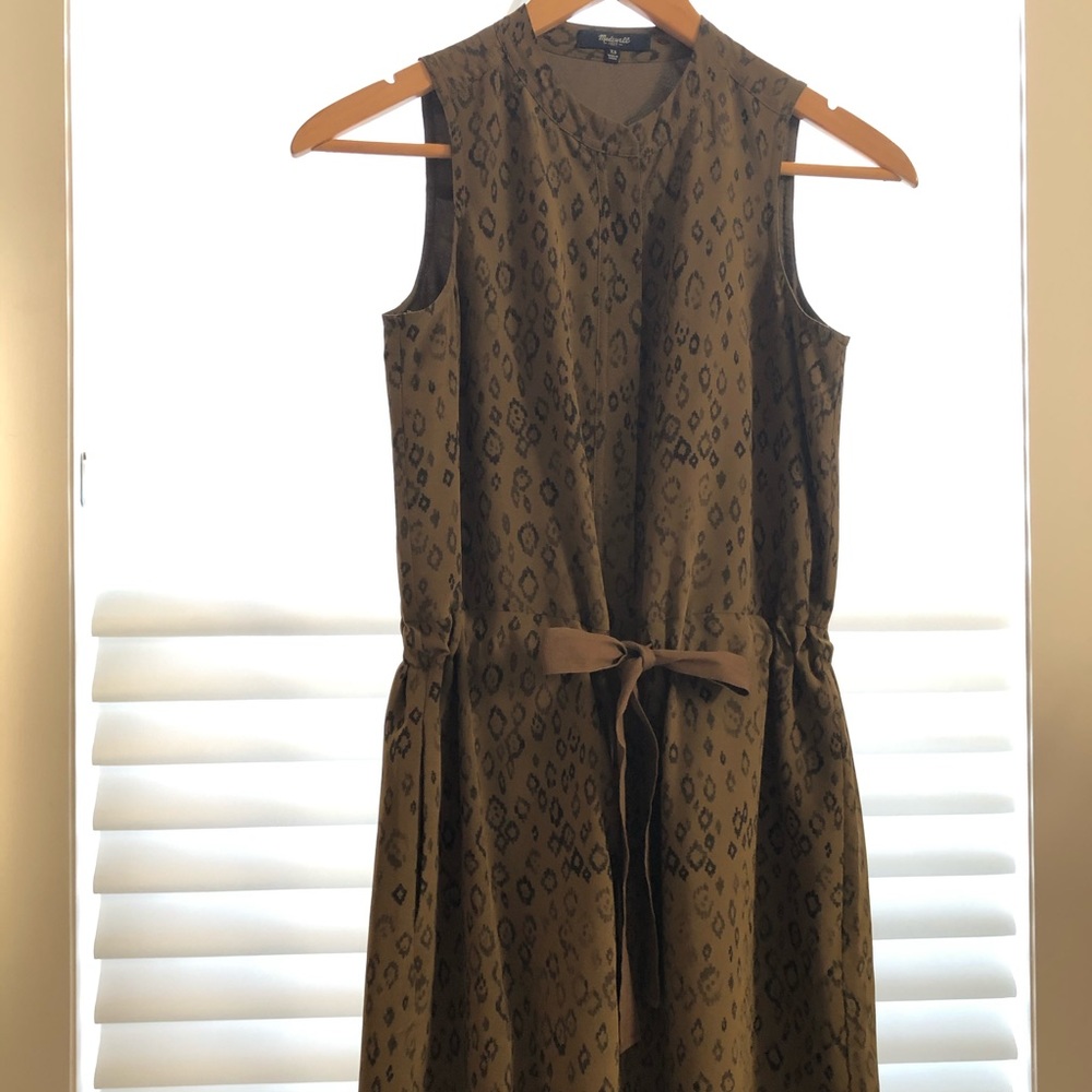 Madewell brown leopard print silk dress.